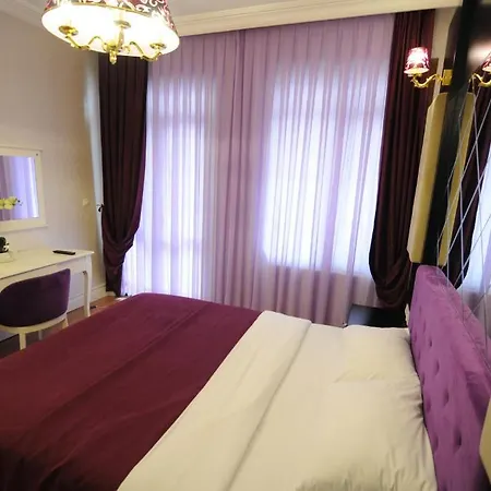 ホテル East