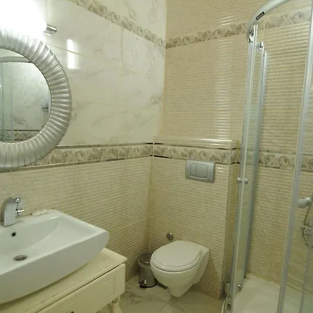 Otel East