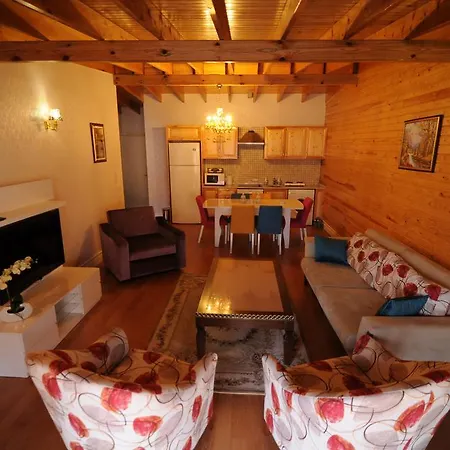 Szálloda East 3*